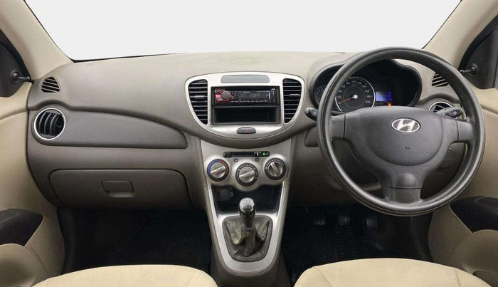 2014 Hyundai i10 MAGNA 1.1, Petrol, Manual, 98,709 km, Dashboard