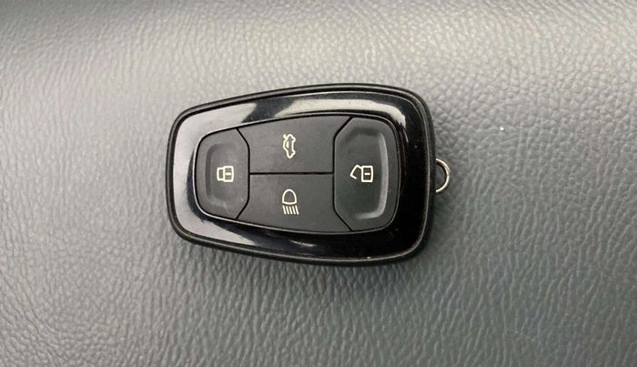 2021 Tata TIGOR XZ PLUS PETROL, Petrol, Manual, 24,543 km, Key Close Up