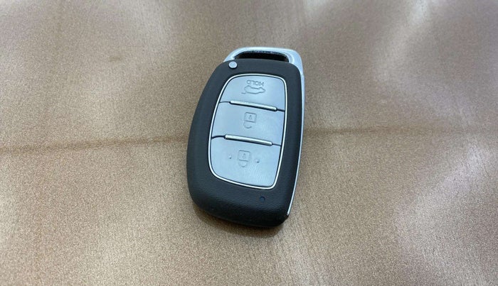 2017 Hyundai i20 Active 1.2 SX, Petrol, Manual, 45,038 km, Key Close Up