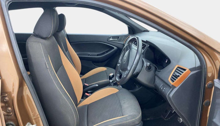 2017 Hyundai i20 Active 1.2 SX, Petrol, Manual, 45,038 km, Right Side Front Door Cabin