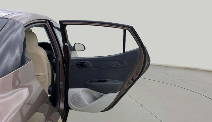 2022 Hyundai AURA S 1.2 CNG, CNG, Manual, 44,155 km, RHS Rear Door