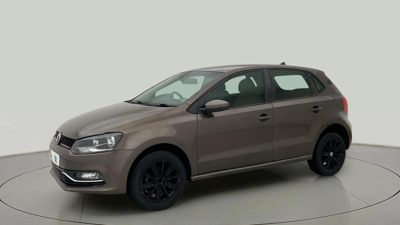 2016 Volkswagen Polo HIGHLINE1.2L, Petrol, Manual, 78,212 km, Left Front Diagonal