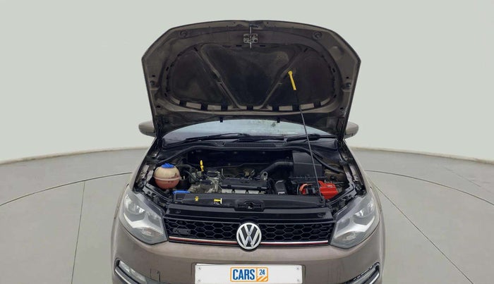 2016 Volkswagen Polo HIGHLINE1.2L, Petrol, Manual, 78,212 km, Open Bonet