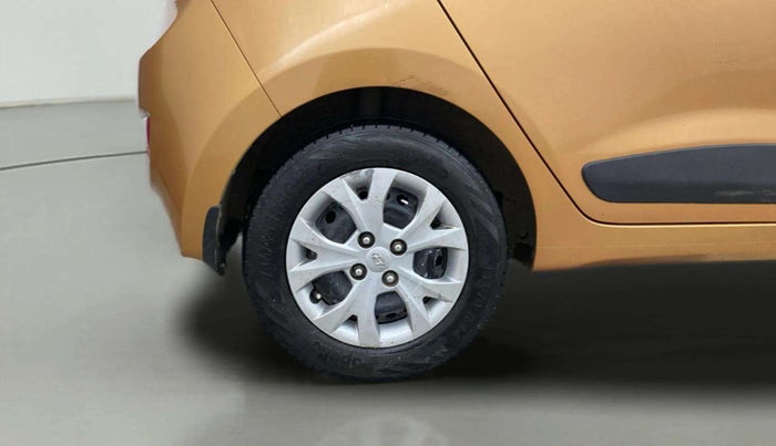 2015 Hyundai Grand i10 SPORTZ 1.2 KAPPA VTVT, Petrol, Manual, 75,113 km, Right Rear Wheel