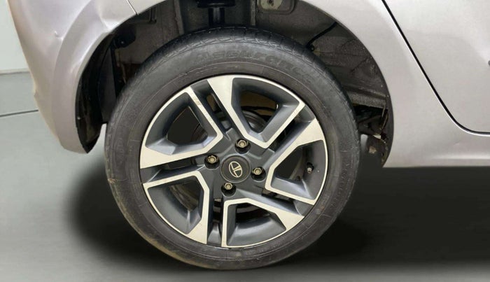 2020 Tata Tiago XZ PLUS DUAL TONE PETROL, Petrol, Manual, 46,717 km, Right Rear Wheel
