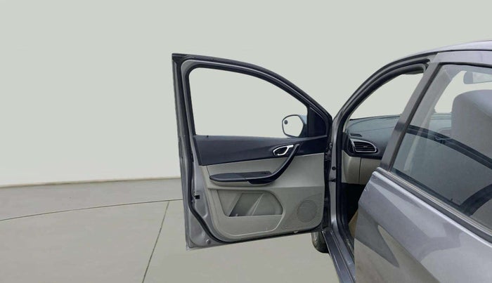 2020 Tata Tiago XZ PLUS DUAL TONE PETROL, Petrol, Manual, 46,717 km, LHS Front Door