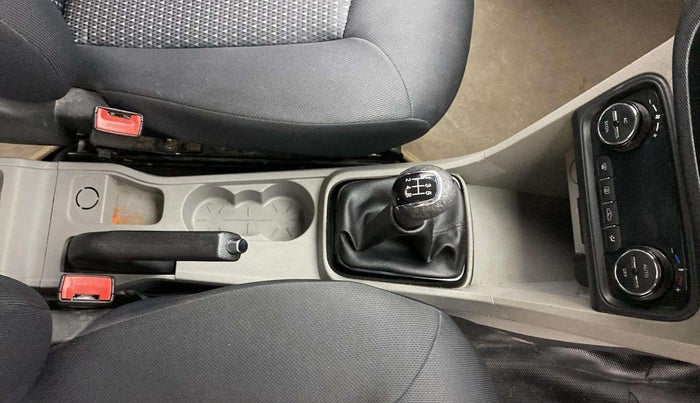 2020 Tata Tiago XZ PLUS DUAL TONE PETROL, Petrol, Manual, 46,717 km, Gear Lever