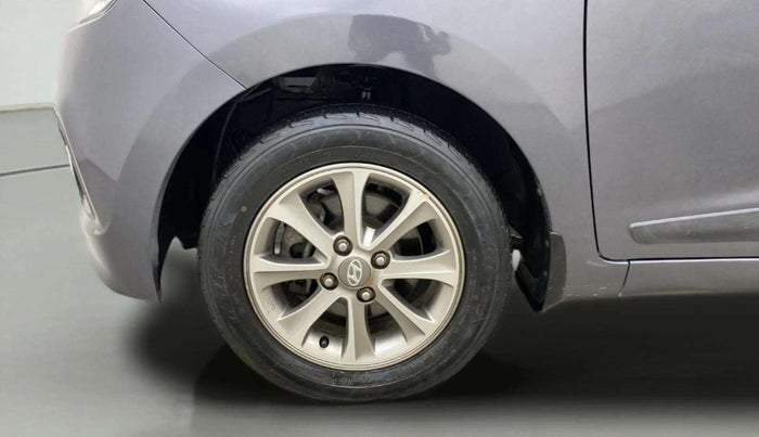 2015 Hyundai Grand i10 ASTA 1.2 KAPPA VTVT, Petrol, Manual, 1,02,525 km, Left Front Wheel