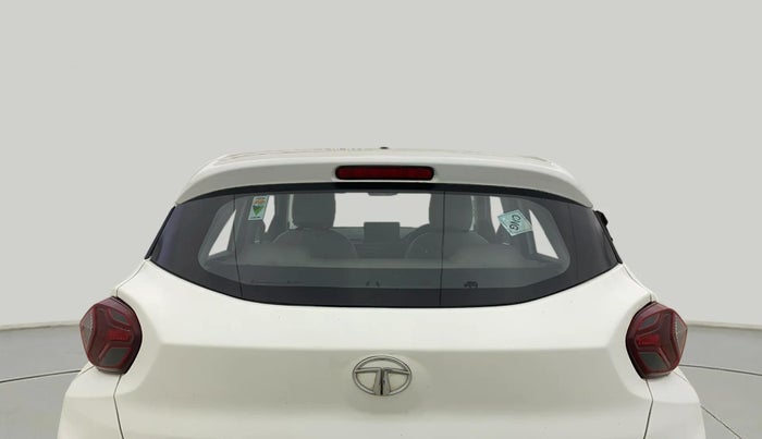 2023 Tata PUNCH PURE MT CNG, CNG, Manual, 24,800 km, Rear Windshield