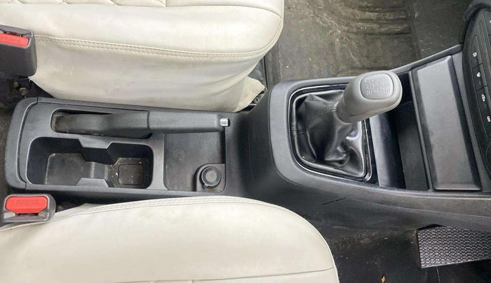 2023 Tata PUNCH PURE MT CNG, CNG, Manual, 24,800 km, Gear Lever