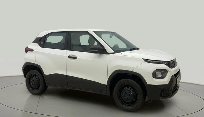 2023 Tata PUNCH PURE MT CNG, CNG, Manual, 24,800 km, Right Front Diagonal