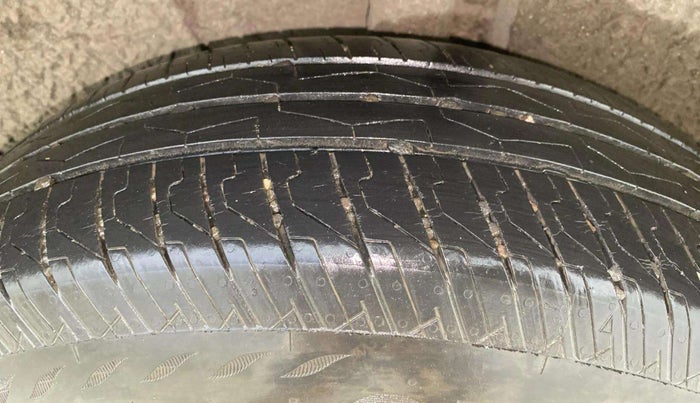 2023 Tata PUNCH PURE MT CNG, CNG, Manual, 24,800 km, Left Rear Tyre Tread