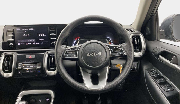 2023 KIA SONET HTK PLUS 1.2, Petrol, Manual, 11,245 km, Steering Wheel Close Up