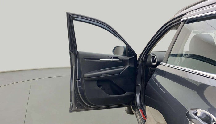 2023 KIA SONET HTK PLUS 1.2, Petrol, Manual, 11,245 km, LHS Front Door