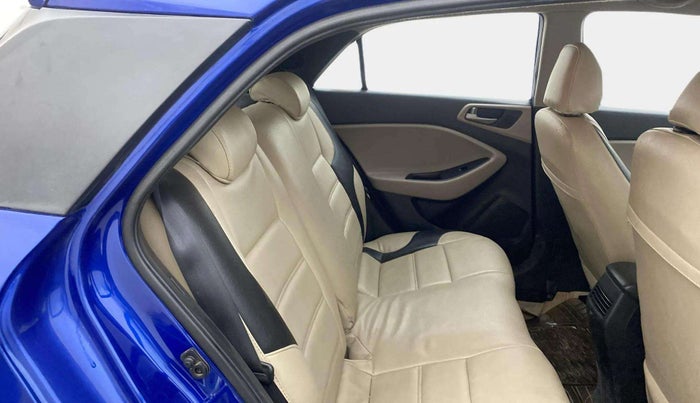 2015 Hyundai Elite i20 ASTA 1.2, Petrol, Manual, 70,086 km, Right Side Rear Door Cabin