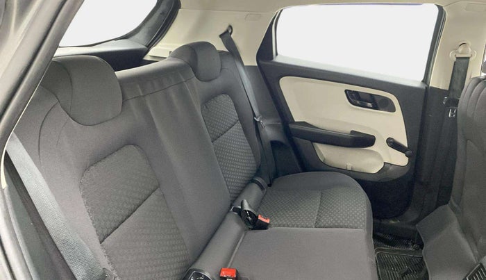 2023 Tata ALTROZ XE PLUS DIESEL, Diesel, Manual, 23,792 km, Right Side Rear Door Cabin