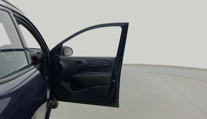 2022 Hyundai GRAND I10 NIOS MAGNA CORPORATE EDITION 1.2 KAPPA VTVT, Petrol, Manual, 30,198 km, RHS Front Door