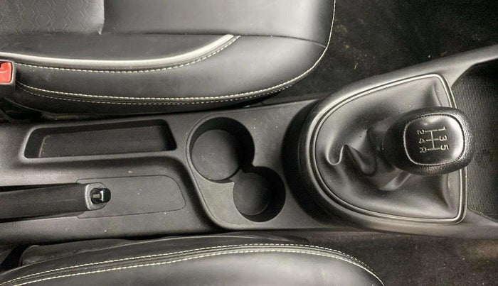 2022 Hyundai GRAND I10 NIOS MAGNA CORPORATE EDITION 1.2 KAPPA VTVT, Petrol, Manual, 30,198 km, Gear Lever