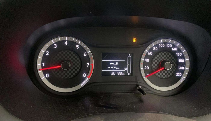 2022 Hyundai GRAND I10 NIOS MAGNA CORPORATE EDITION 1.2 KAPPA VTVT, Petrol, Manual, 30,198 km, Odometer Image