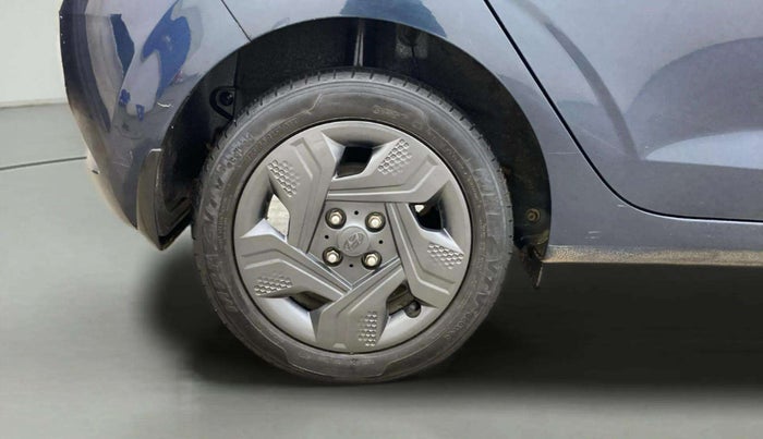 2022 Hyundai GRAND I10 NIOS MAGNA CORPORATE EDITION 1.2 KAPPA VTVT, Petrol, Manual, 30,198 km, Right Rear Wheel