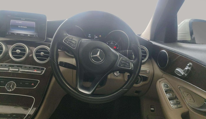 2015 Mercedes Benz C Class C 220 CDI AVANTGARDE, Diesel, Automatic, 40,171 km, Steering Wheel Close Up