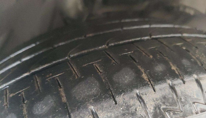 2015 Mercedes Benz C Class C 220 CDI AVANTGARDE, Diesel, Automatic, 40,171 km, Left Front Tyre Tread