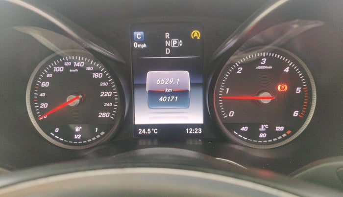 2015 Mercedes Benz C Class C 220 CDI AVANTGARDE, Diesel, Automatic, 40,171 km, Odometer Image
