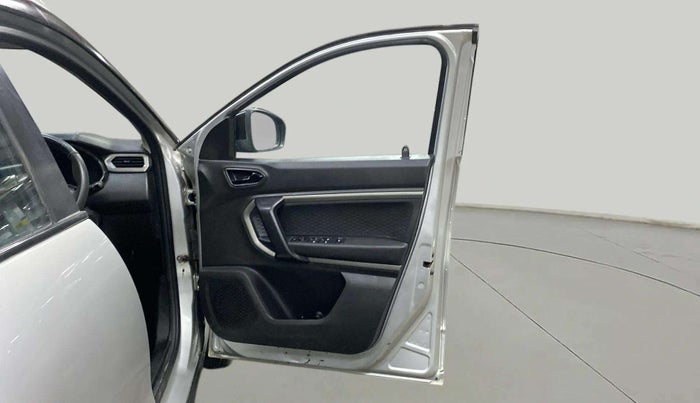 2021 Renault Kiger RXZ AMT DUAL TONE, Petrol, Automatic, 33,349 km, RHS Front Door