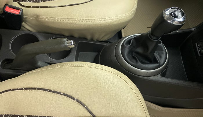 2014 Hyundai i20 SPORTZ 1.4 CRDI, Diesel, Manual, 78,423 km, Gear Lever