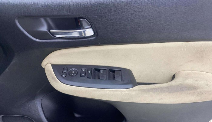 2021 Honda City 1.5L I-VTEC VX CVT, Petrol, Automatic, 68,632 km, Driver Side Door Panels Control