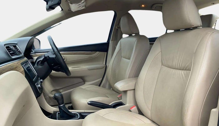 2019 Maruti Ciaz ALPHA  AT 1.5 SHVS PETROL, Petrol, Automatic, 18,101 km, Right Side Front Door Cabin