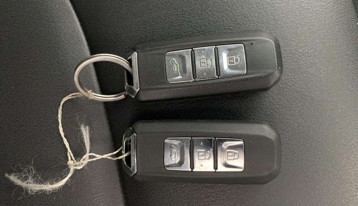 2019 MG HECTOR SHARP 1.5 DCT PETROL, Petrol, Automatic, 27,460 km, Key Close Up