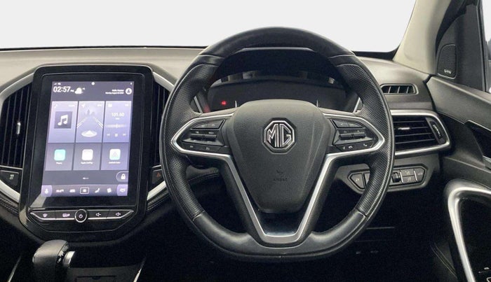 2019 MG HECTOR SHARP 1.5 DCT PETROL, Petrol, Automatic, 27,460 km, Steering Wheel Close Up