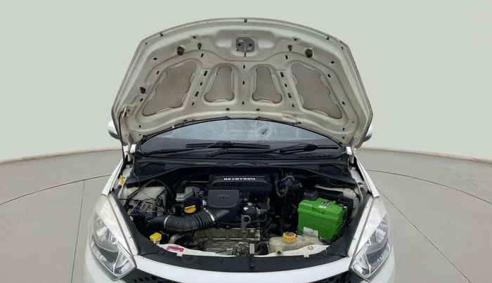 2018 Tata Tiago XZ PETROL, Petrol, Manual, 73,539 km, Open Bonet