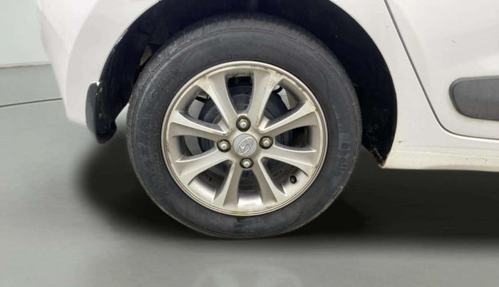 2016 Hyundai Grand i10 ASTA 1.2 KAPPA VTVT, Petrol, Manual, 39,360 km, Right Rear Wheel