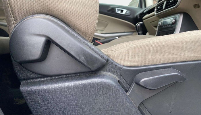2020 Ford Ecosport TITANIUM + 1.5L DIESEL, Diesel, Manual, 56,623 km, Driver Side Adjustment Panel