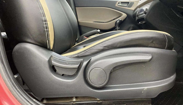 2015 Hyundai Elite i20 SPORTZ 1.2 (O), Petrol, Manual, 73,898 km, Driver Side Adjustment Panel