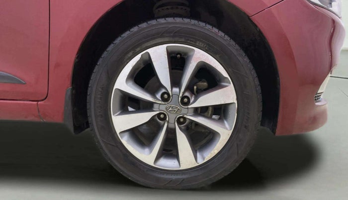 2015 Hyundai Elite i20 SPORTZ 1.2 (O), Petrol, Manual, 73,898 km, Right Front Wheel