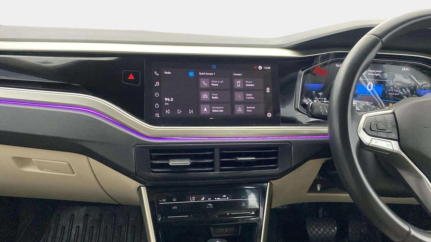 2023 Volkswagen VIRTUS TOPLINE TSI 1.0 AT, Petrol, Automatic, 25,261 km, Air Conditioner