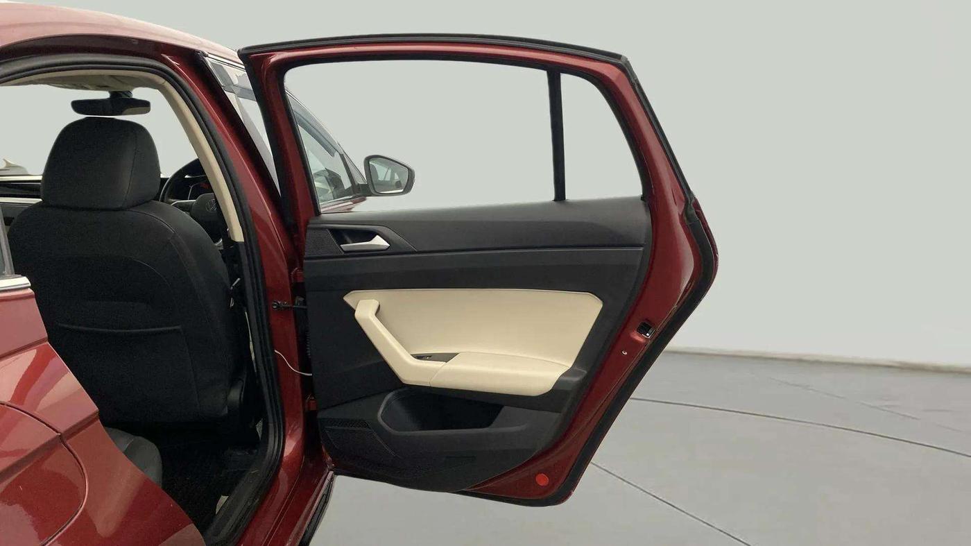 2023 Volkswagen VIRTUS TOPLINE TSI 1.0 AT, Petrol, Automatic, 25,261 km, RHS Rear Door