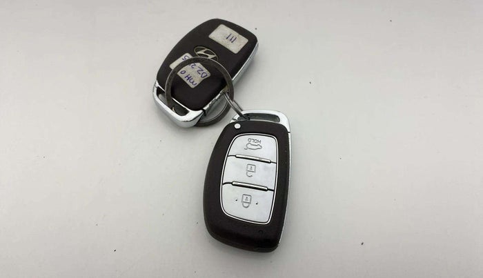 2015 Hyundai Elite i20 ASTA 1.2, Petrol, Manual, 59,547 km, Key Close Up
