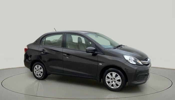 2016 Honda Amaze 1.2L I-VTEC S, Petrol, Manual, 76,238 km, Right Front Diagonal
