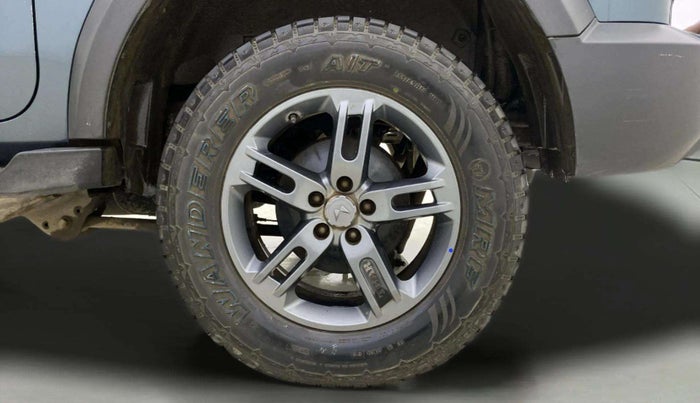 2023 Mahindra Thar LX D HT 2WD MT, Diesel, Manual, 7,864 km, Left Rear Wheel