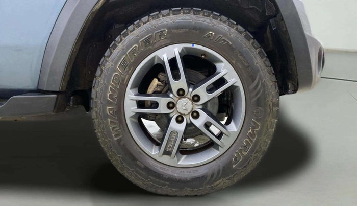2023 Mahindra Thar LX D HT 2WD MT, Diesel, Manual, 7,864 km, Right Front Wheel