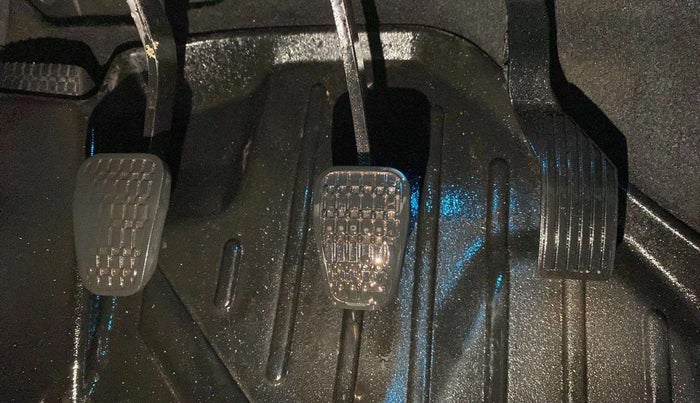 2022 Tata ALTROZ XZ PETROL, Petrol, Manual, 21,040 km, Pedals