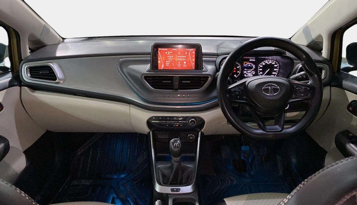 2022 Tata ALTROZ XZ PETROL, Petrol, Manual, 21,040 km, Dashboard