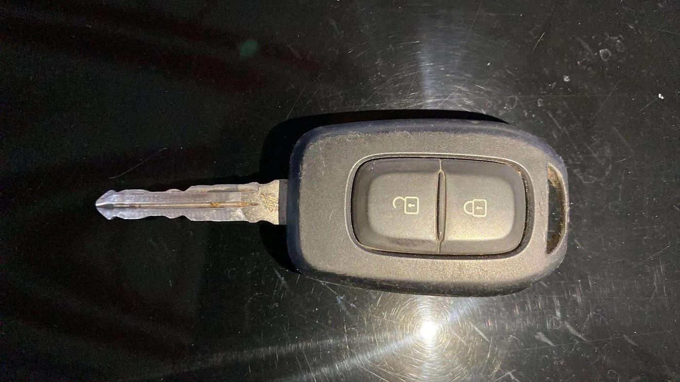 2022 Nissan MAGNITE XL, Petrol, Manual, 61,700 km, Key Close Up