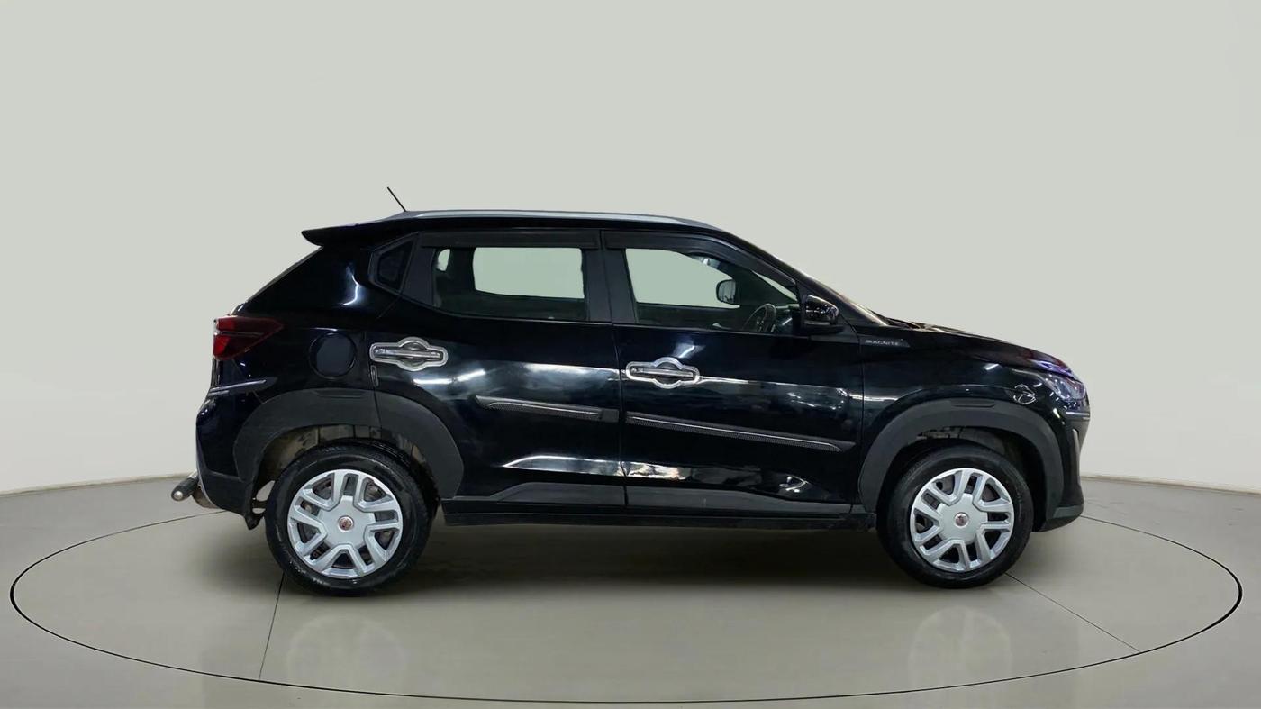 2022 Nissan MAGNITE XL, Petrol, Manual, 61,700 km, Right Side View