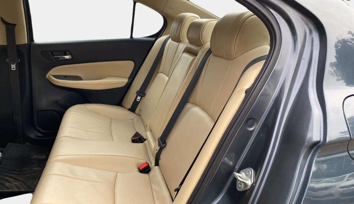 2022 Honda City 1.5L I-VTEC ZX CVT, Petrol, Automatic, 60,622 km, Right Side Rear Door Cabin