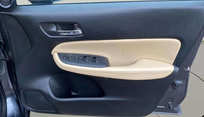 2022 Honda City 1.5L I-VTEC ZX CVT, Petrol, Automatic, 60,622 km, Driver Side Door Panels Control